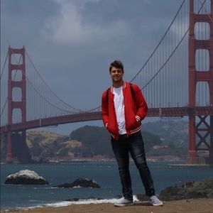 Meet your Posher, Todd